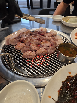 돈사돈 성산점 사진 3