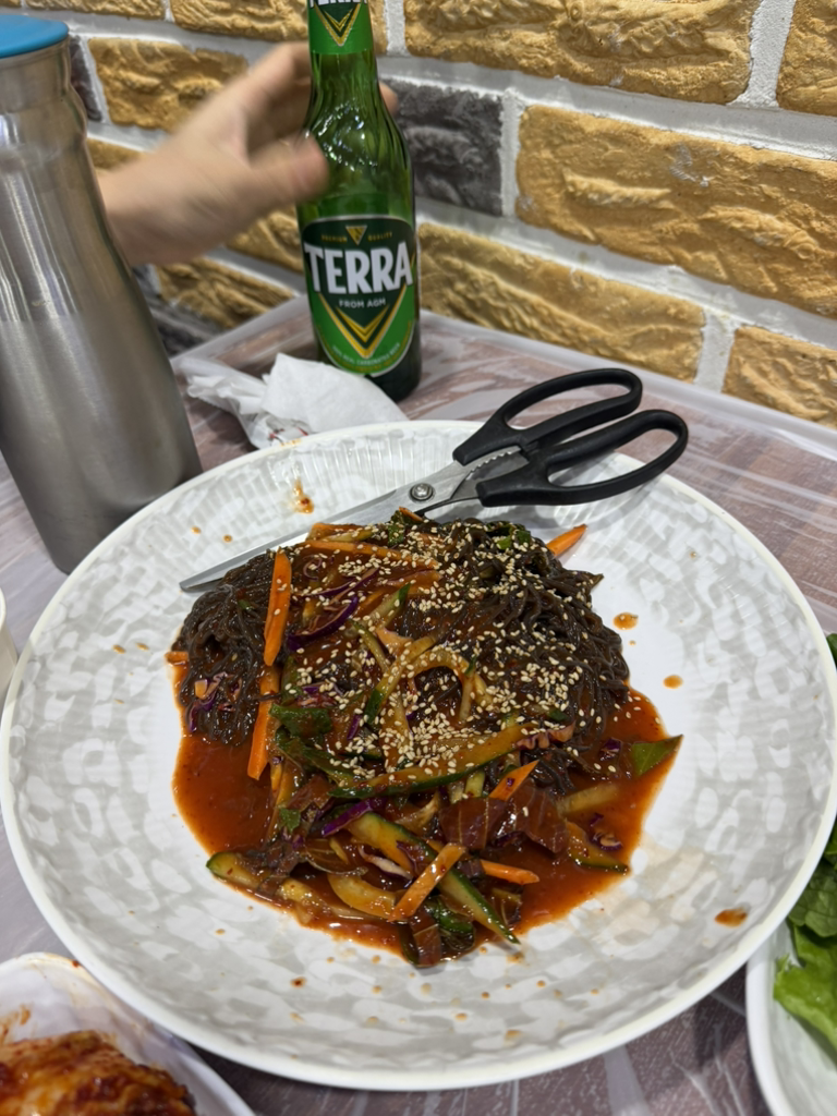 명가왕족발 2