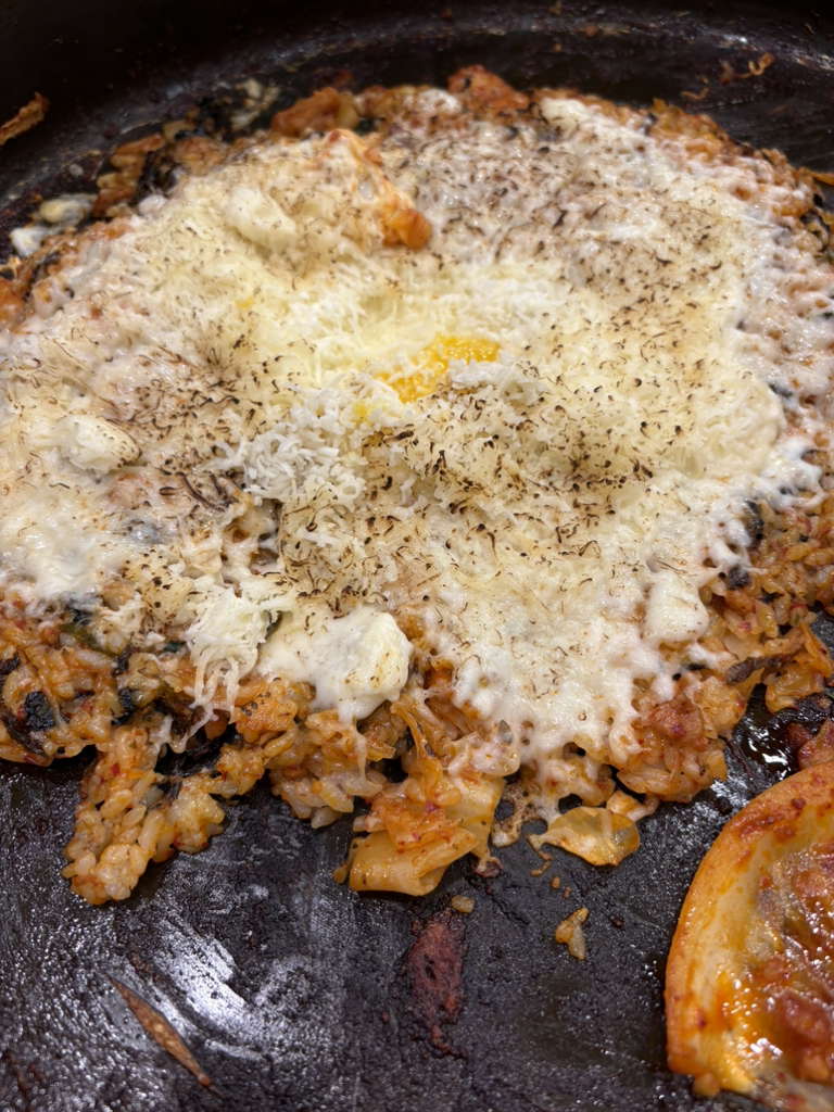 Jusikhoesa dakgalbibudae (주식회사 닭갈비부대) 1