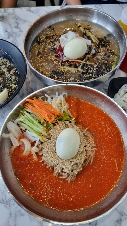 Memilkkonmakguksu (메밀꽃막국수) 3