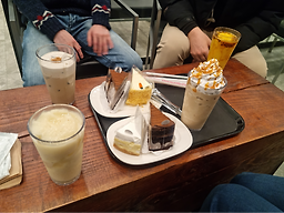 Eibauteukeopi gumisicheongjeom (에이바우트커피 구미시청점) 1