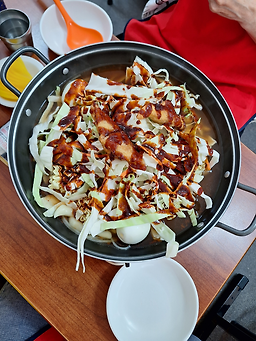 Sindangdongjeukseoktteokboki (신당동즉석떡볶이) 3
