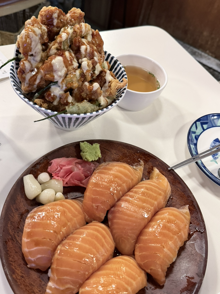 연하동 대학로점 사진 5