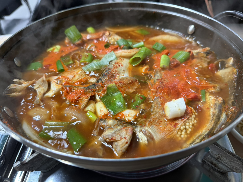 Budusikdang (부두식당) 1