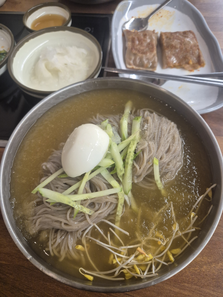 Namtaeryeongkodarimyeonok (남태령코다리면옥) 1
