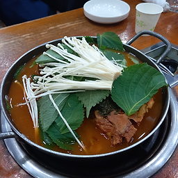 Jomarugamjatang (조마루감자탕) 3