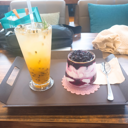 이스트커피