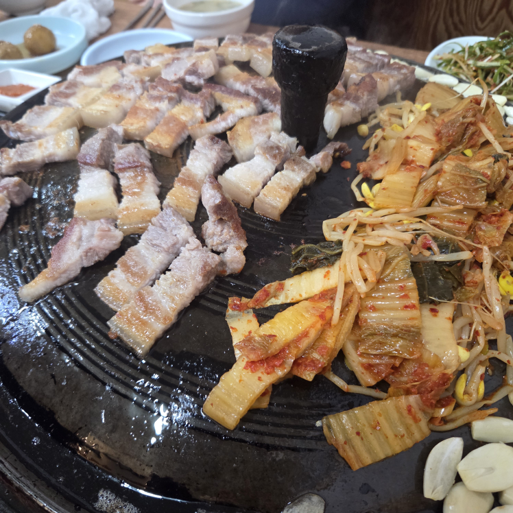 Donppyeorak (돈뼈락) 1