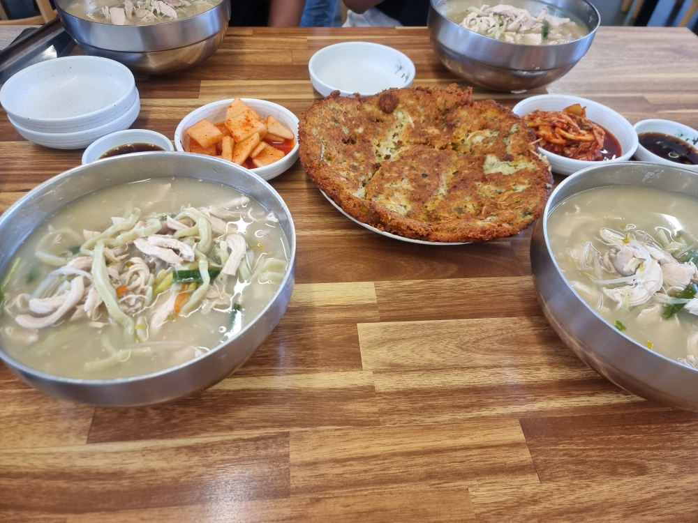 교래곶자왈손칼국수 사진 6