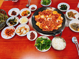 Myeongseongsaengorigadeun (명성생오리가든) 2