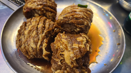 Bangcheonsogalbi (방천소갈비) 1