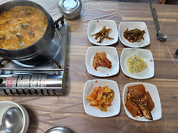 Solbatgadeun (솔밭가든) 3