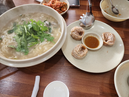오씨손칼국수 4