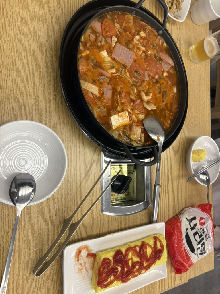 김뚜껑 부대찌개 마포공덕점 사진 3