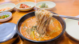Jirisaneotang (지리산어탕) 3