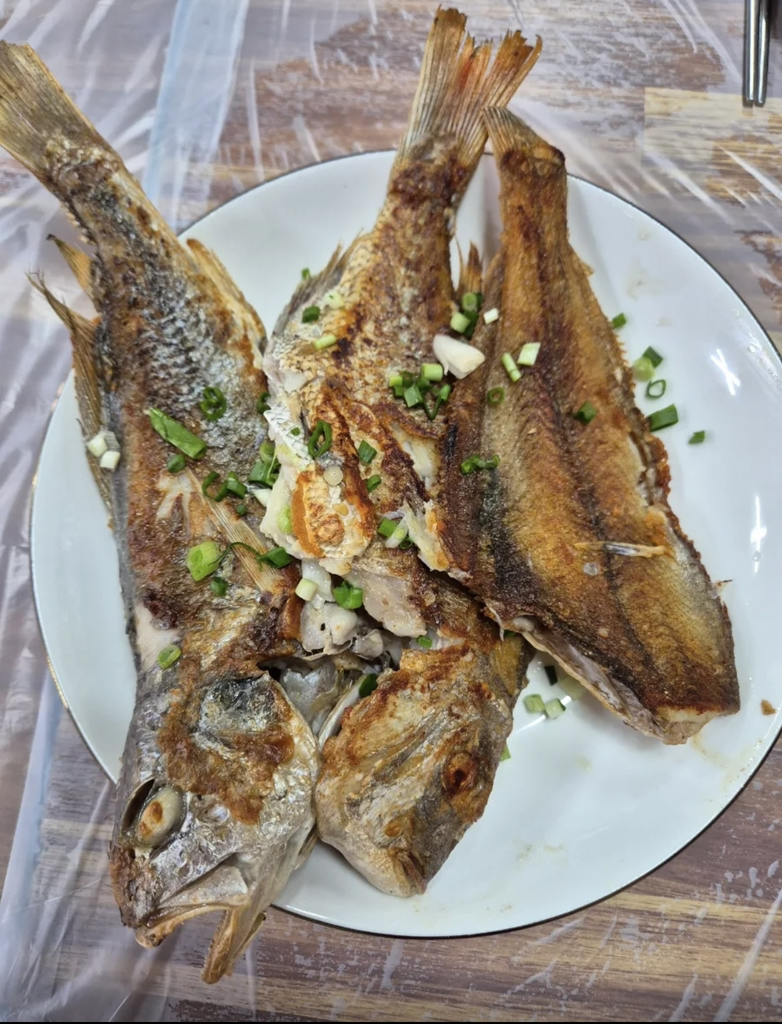 Yonggungttukbaegi 1