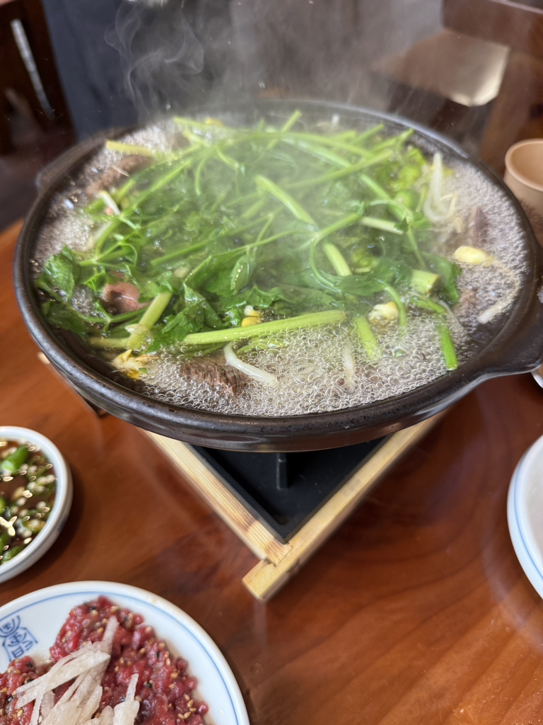 Halmeongjipdeundeunhaejang (할멍집든든해장) 3