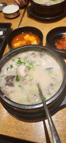 권구성순대국밥종합운동장점 2