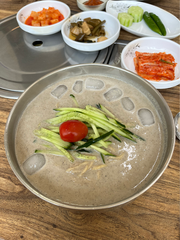 빛나네식당 사진 3