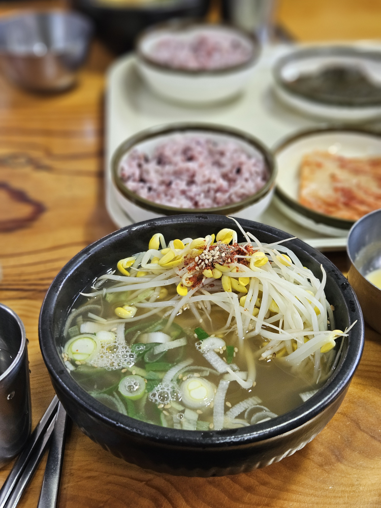 한국콩나물국밥 2