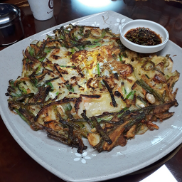 Janggunbossam (장군보쌈) 1