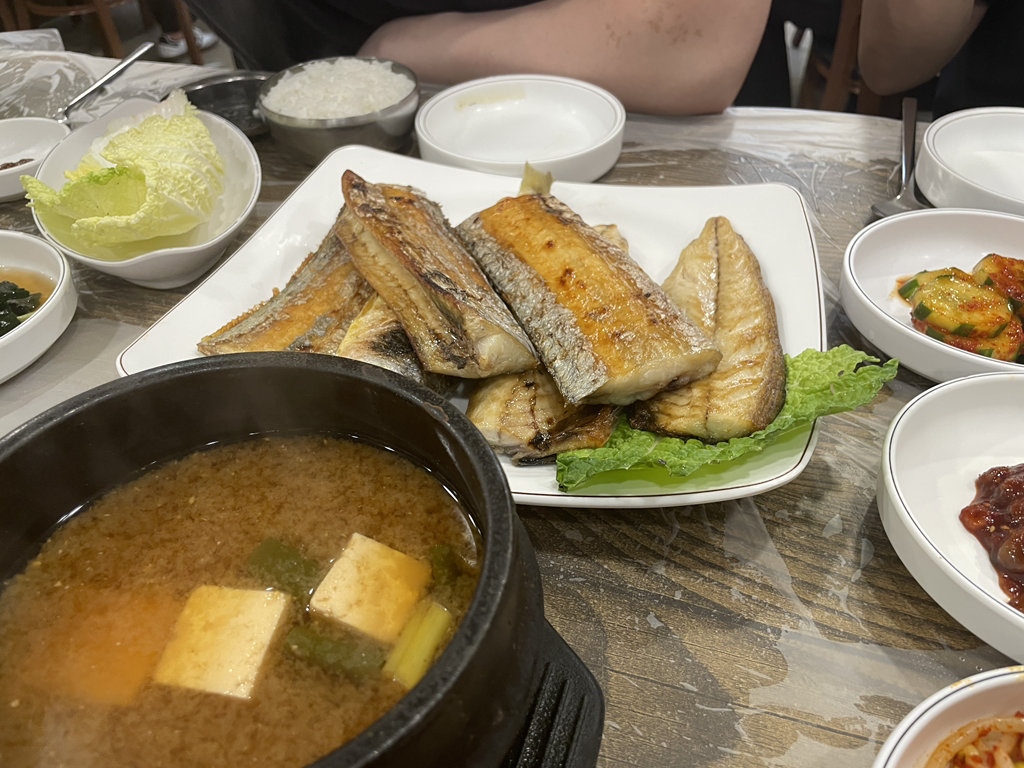 여진식당 3