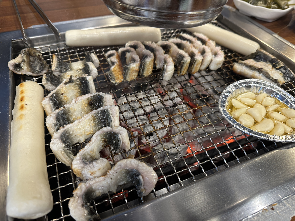 Cheonnyeonpungcheonjangeo (천년풍천장어) 3