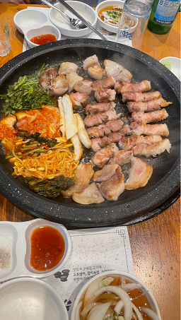 꽃돼지식당 4