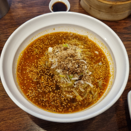 진티엔 사진 8