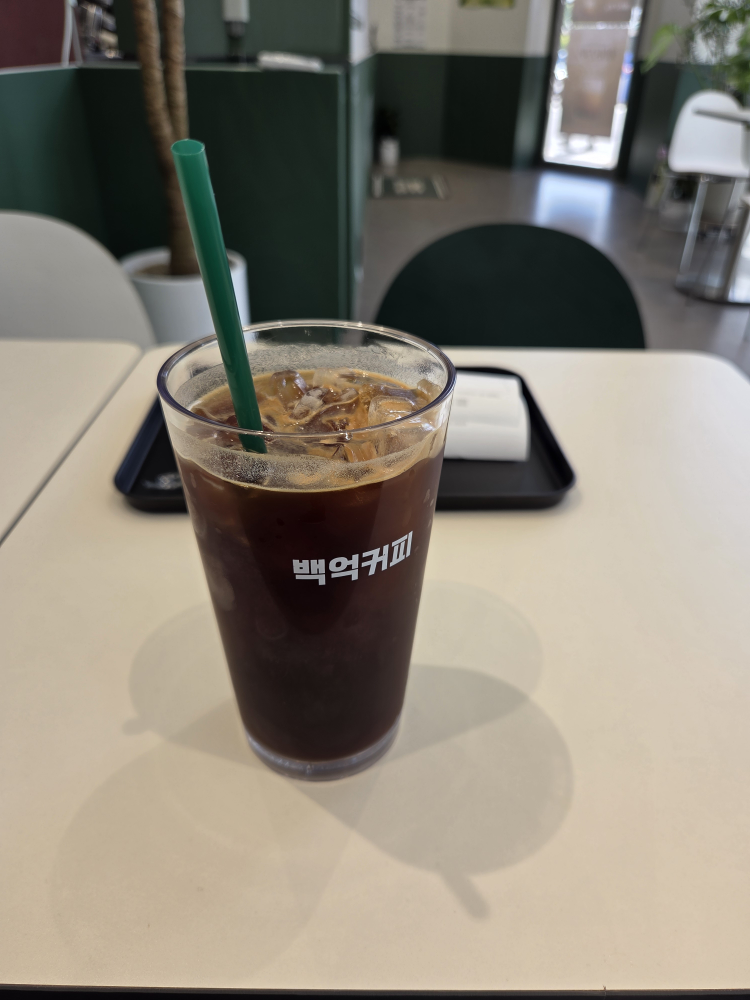백억커피 순천법원점