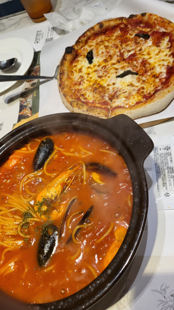 리미니가든 강남뉴코아아울렛점 사진 4