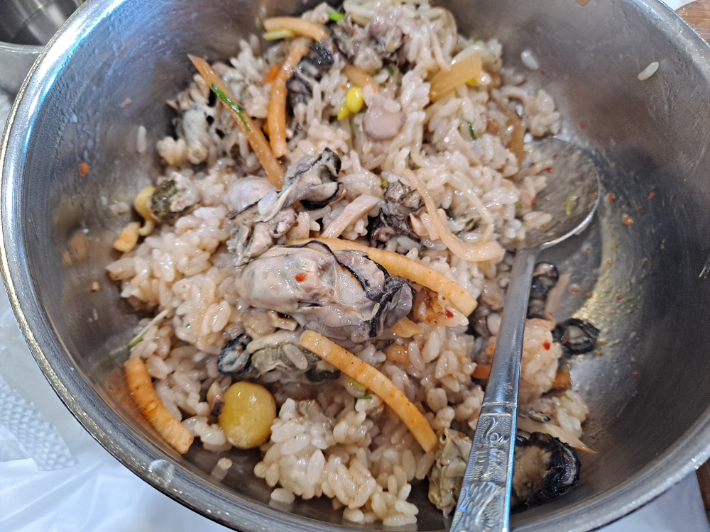 큰마을영양굴밥 3