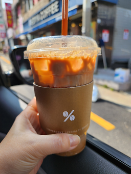 텐퍼센트커피 남천비치점