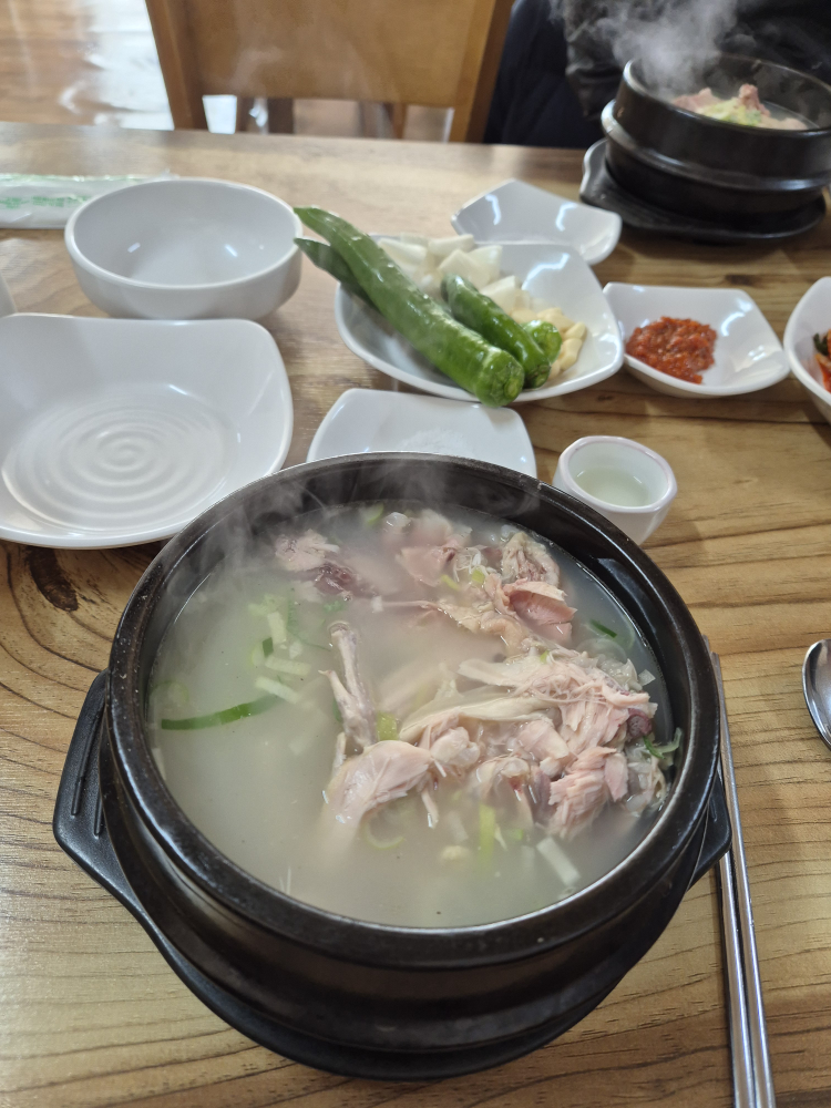 Jangsusamgyetang (장수삼계탕) 1