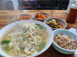 흥부네바지락칼국수 사진 3