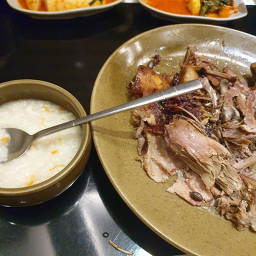 Nolbuyuhwangorijinheukgui (놀부유황오리진흙구이) 2