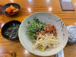 Yangpyeonghaejangguk (양평해장국) 2
