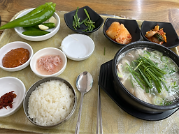 덕이네돼지국밥 3