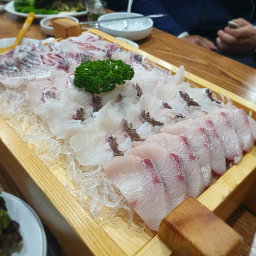 남해횟집 6