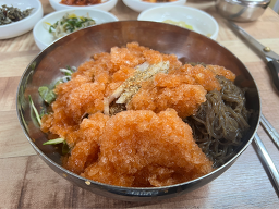 Deulmulbonga hoetjip (들물본가 횟집) 1