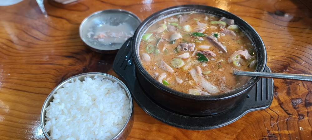 참조은순대국전문점 구로직영점 대표 사진