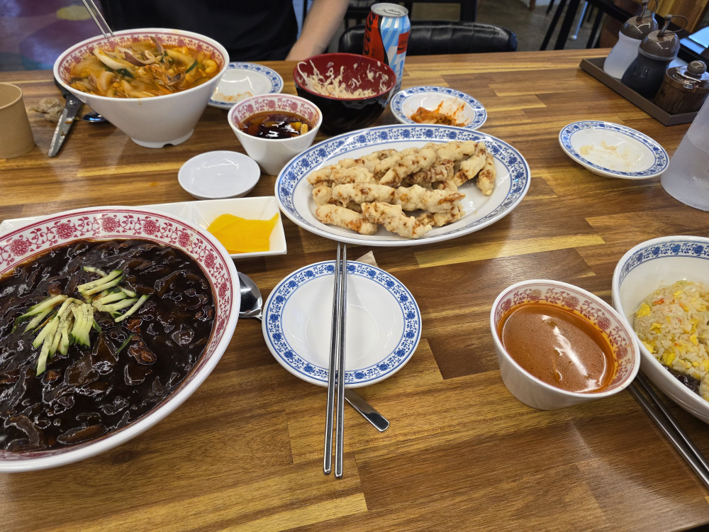 중찬 대표 사진