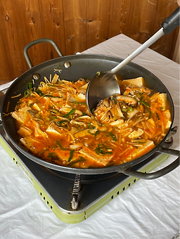 Keunteosondubu (큰터손두부) 1