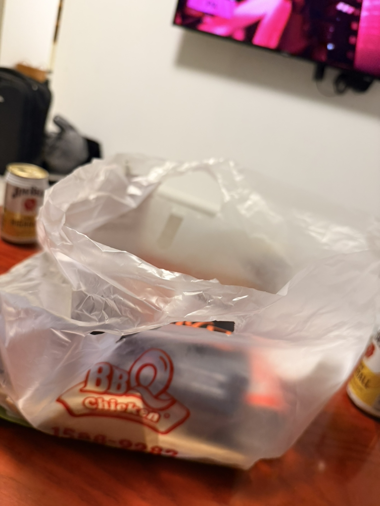 BBQ치킨 서귀포효돈점 대표 사진