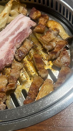제주방목흑돼지 6