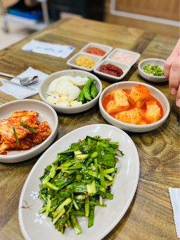 Dangolgukbap (단골국밥) 3