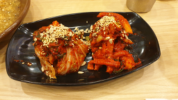 대덕골 보쌈칼국수 수원직영점 사진 4