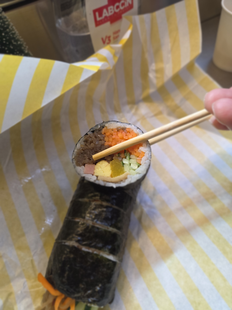 Tongtonggimbap (통통김밥) 2