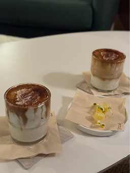 언타이틀 카페&바 사진 4