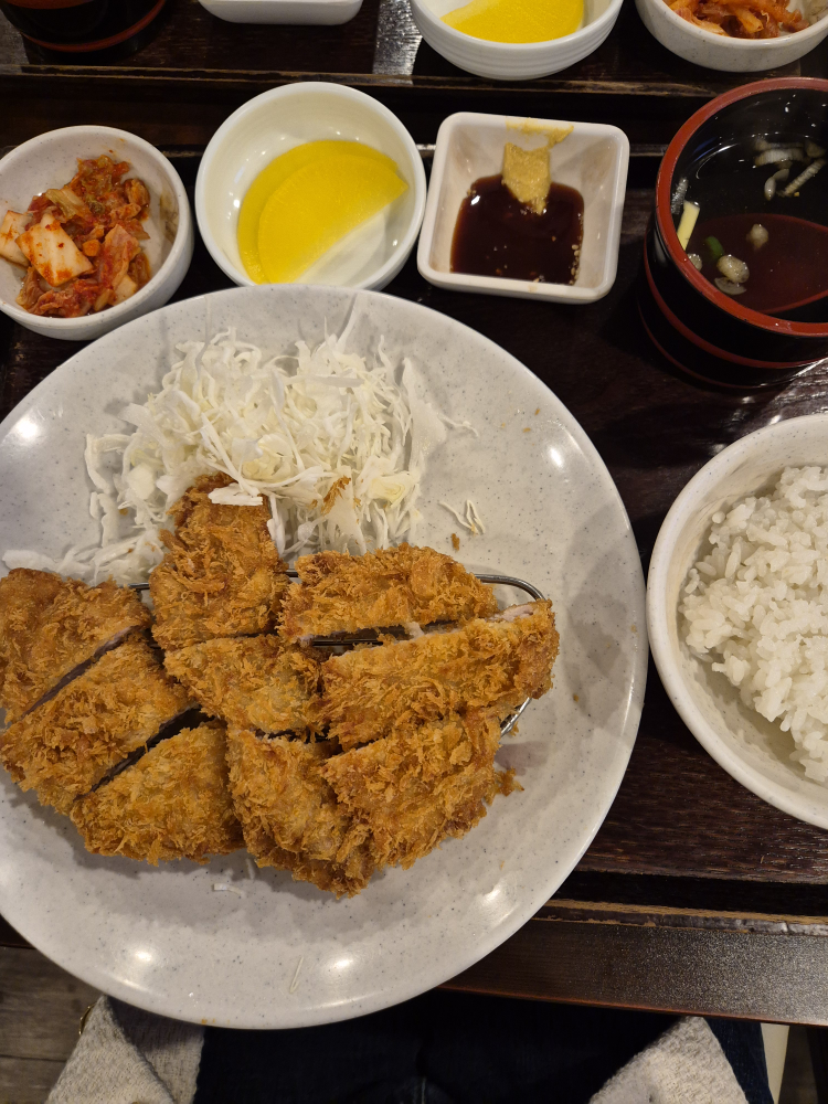 탄 사진 2